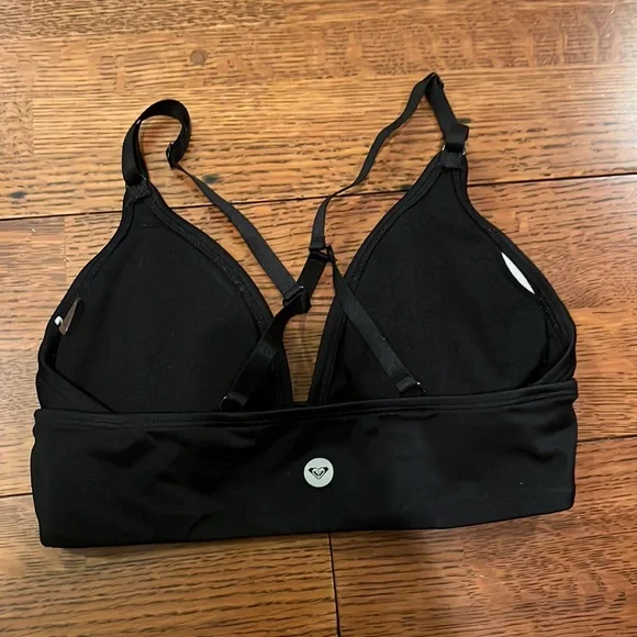 Roxy black strappy top🏄‍♀️ - Picture 3 of 4